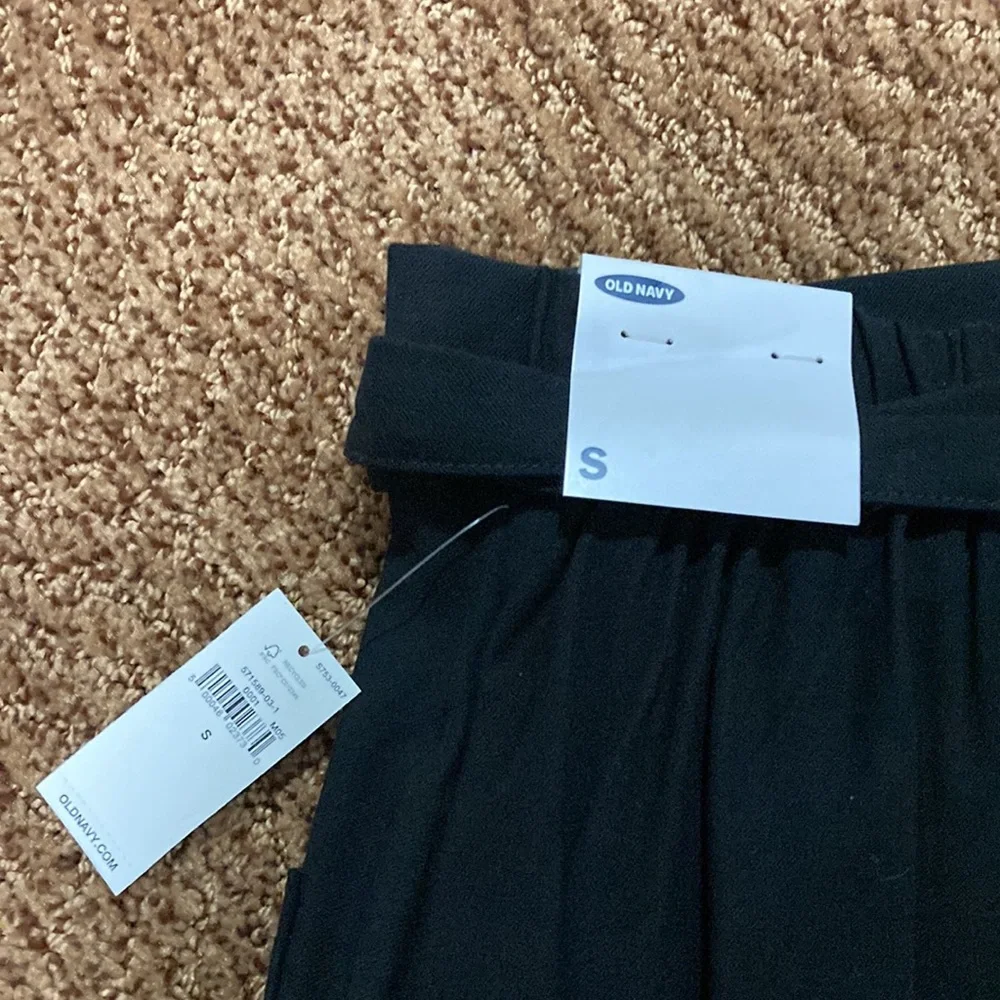 🆕 Black Flare Skirt - Picture 6 of 8